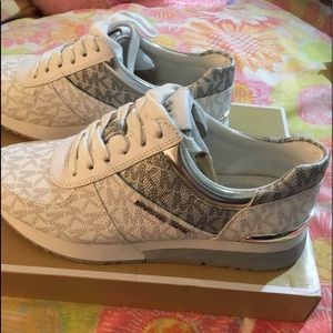 Michael Kors Allie Trainers